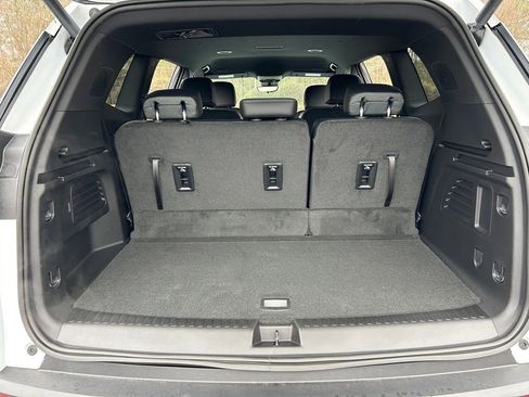 New 2026 GMC Acadia AT4 image 43