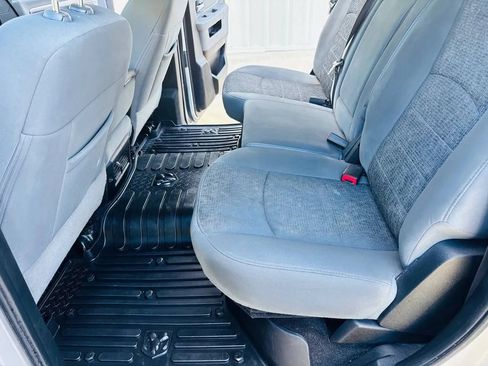 Used 2017 RAM 1500 Big Horn AWD/4WD image 24