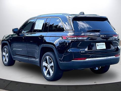 Used 2023 Jeep Grand Cherokee 4WD 4xe image 6
