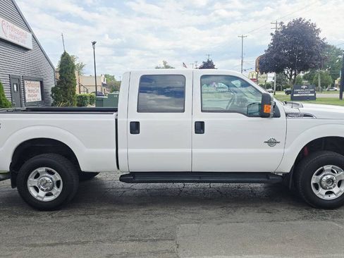 Used 2016 Ford F250 XLT w/ FX4 Off-Road Package AWD/4WD image 9