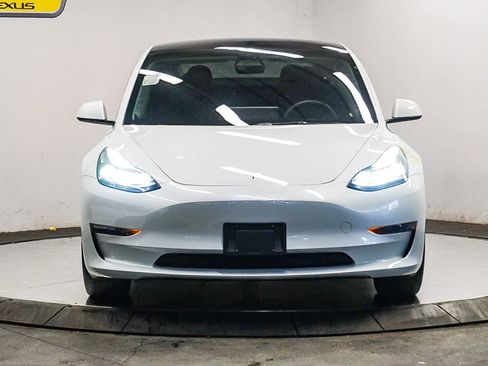 Used 2023 Tesla Model 3 Standard Range image 6