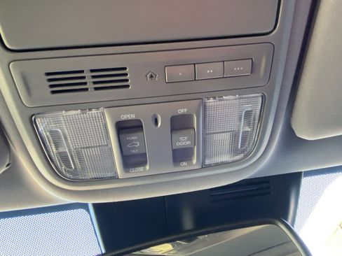 Used 2019 Honda CR-V EX-L image 26