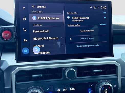 Used 2024 Toyota Tacoma TRD Off-Road w/ TRD Off Road Premium Package image 28