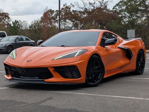 Used 2023 Chevrolet Corvette Stingray Coupe w/ Z51 Performance Package image 4