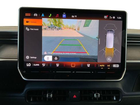 New 2025 Volkswagen ID. Buzz Pro S image 18