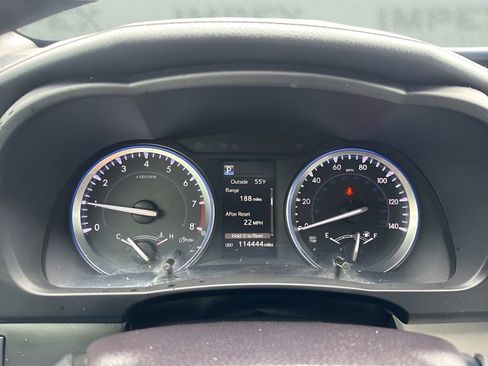 Used 2018 Toyota Highlander XLE FWD image 25