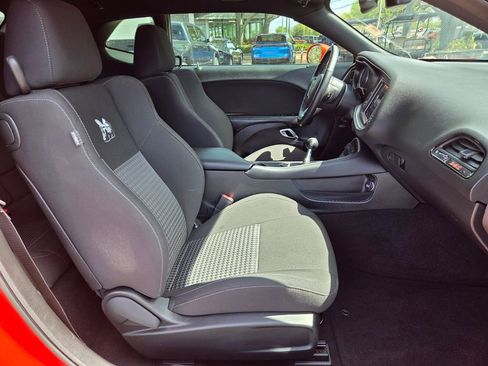 Used 2020 Dodge Challenger R/T Scat Pack RWD image 19