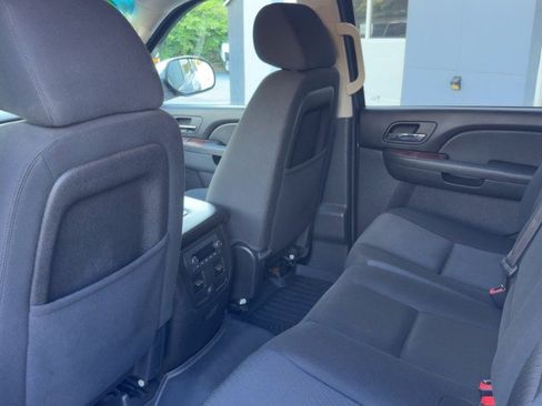 Used 2012 Chevrolet Avalanche LS w/ All-Star Edition AWD/4WD image 11