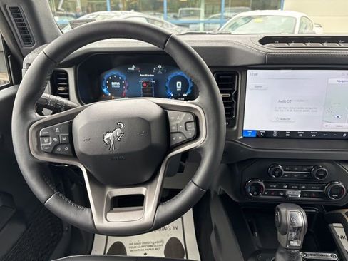 New 2025 Ford Bronco Badlands image 21