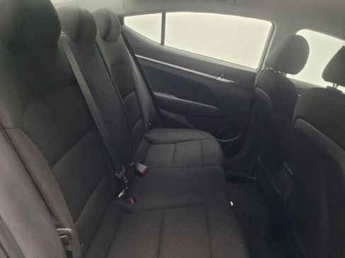 Used 2019 Hyundai Elantra SE w/ Cargo Package FWD image 19