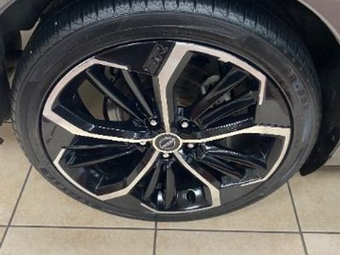 Used 2023 Nissan Altima 2.5 SR FWD image 27