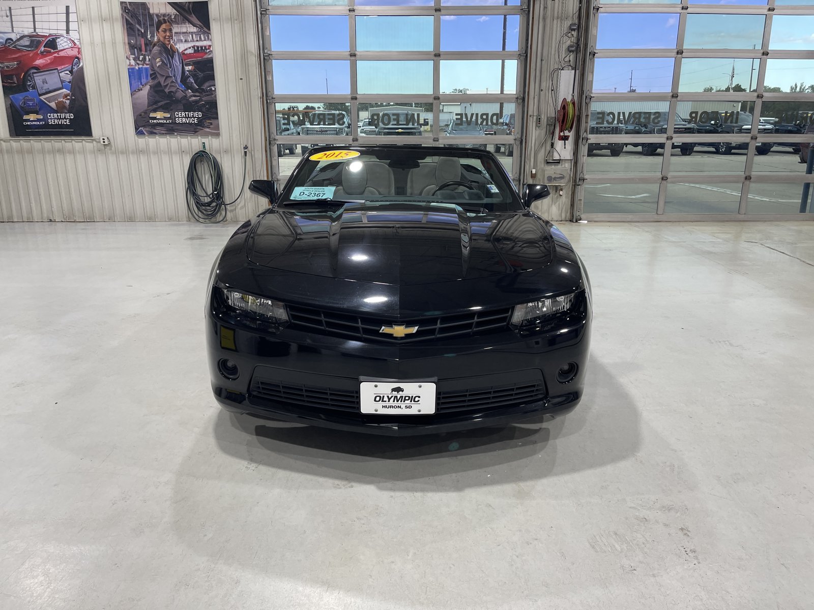 Used 2015 Chevrolet Camaro LT RWD image 11