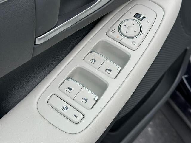 Used 2026 Hyundai Sonata SE FWD image 9