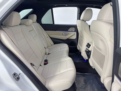 Used 2024 Mercedes-Benz GLE 450e 4MATIC w/ AMG Line Exterior image 49