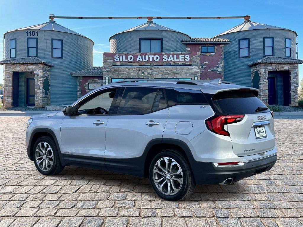 Used 2020 GMC Terrain SLT w/ Preferred Package FWD image 3