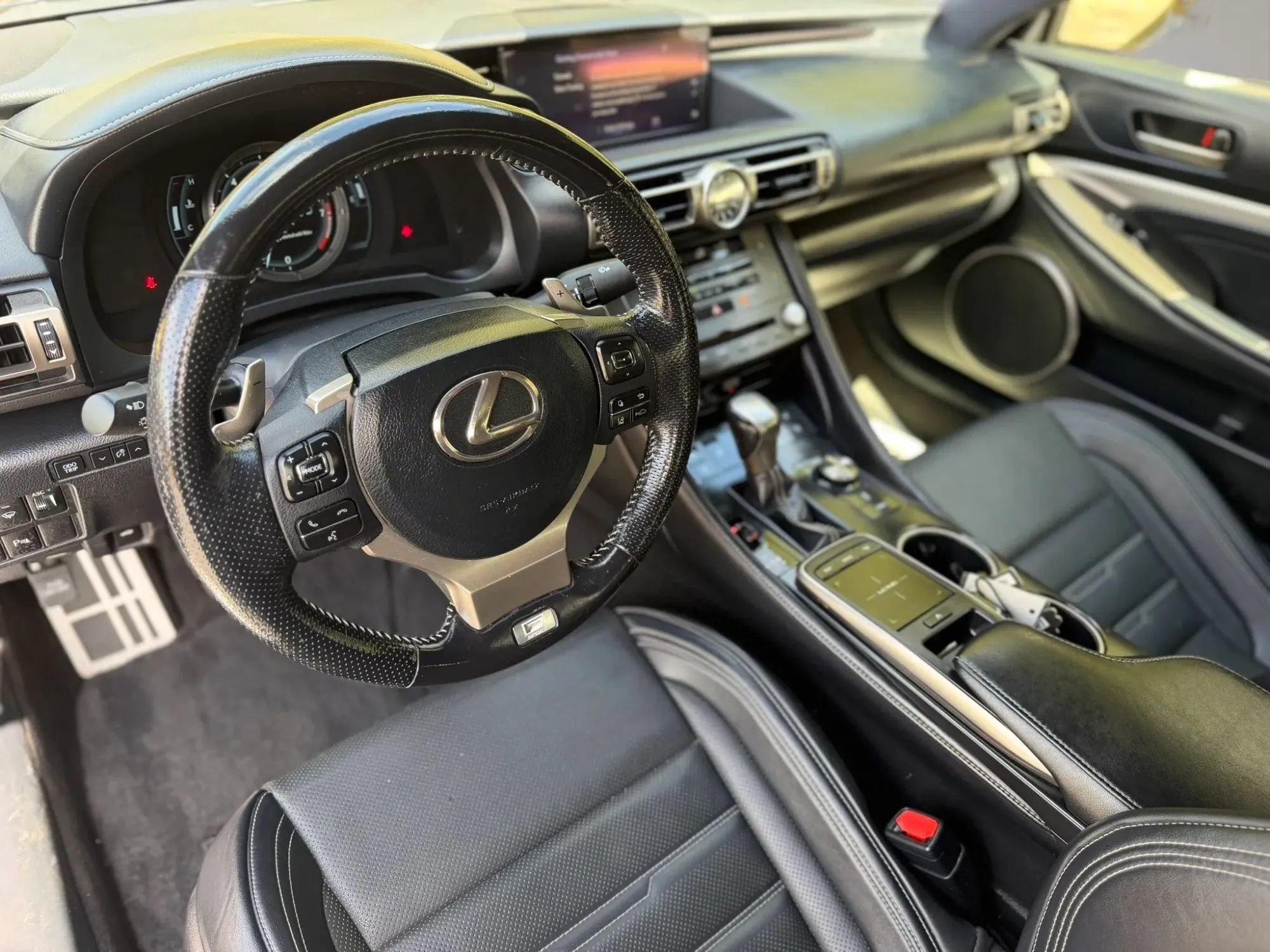 Used 2019 Lexus RC 350 F Sport w/ Accessory Package AWD/4WD image 39