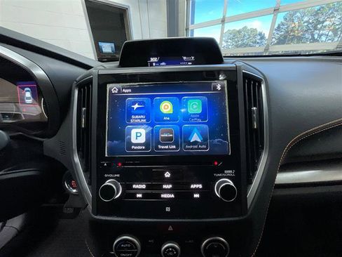 Used 2018 Subaru Crosstrek 2.0i Limited image 17