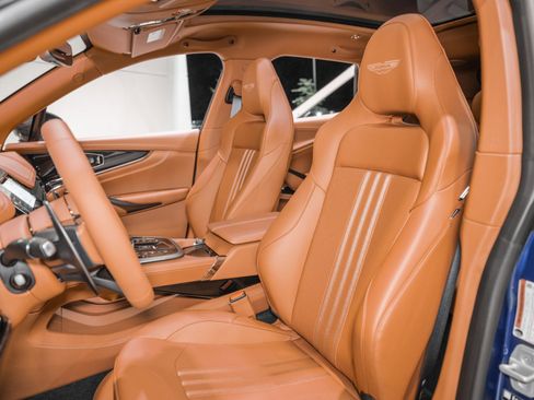 New 2026 Aston Martin DBX 707 AWD/4WD image 11