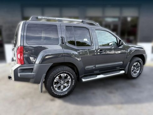 Used 2014 Nissan Xterra PRO-4X AWD/4WD image 5
