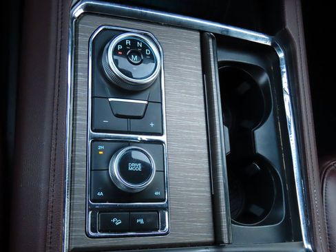 Used 2024 Ford Expedition Max Limited image 34