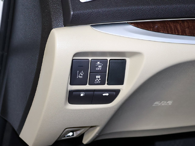 Certified 2020 Acura TLX w/ Technology Package FWD image 25