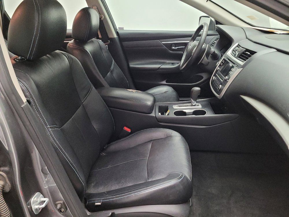 Used 2016 Nissan Altima 2.5 SR FWD image 21