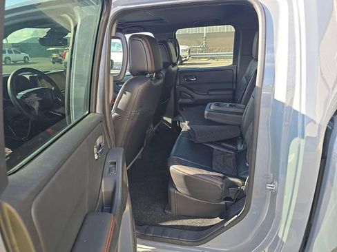Certified 2025 Nissan Frontier Pro-X w/ Pro Premium Package RWD image 3