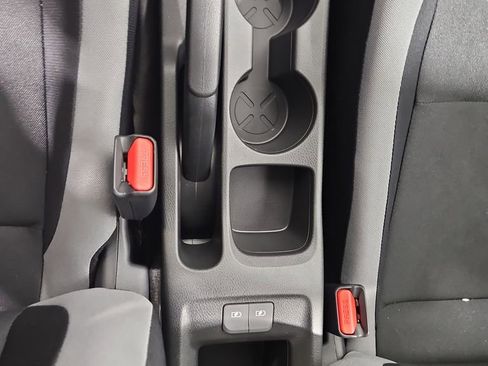 New 2025 Nissan Versa S w/ Trunk Package image 25