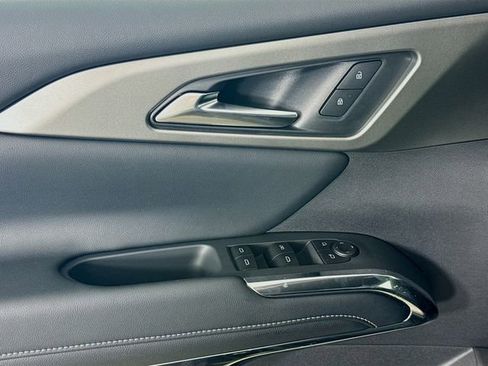 New 2026 Chevrolet Traverse LT w/ Driver Confidence Package image 19