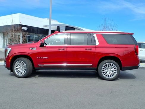 New 2026 GMC Yukon XL Elevation AWD/4WD image 3