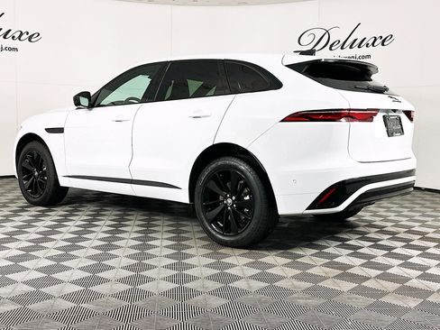 Used 2024 Jaguar F-PACE R-Dynamic S image 4