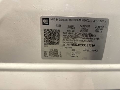 Used 2025 Chevrolet Blazer LT image 34