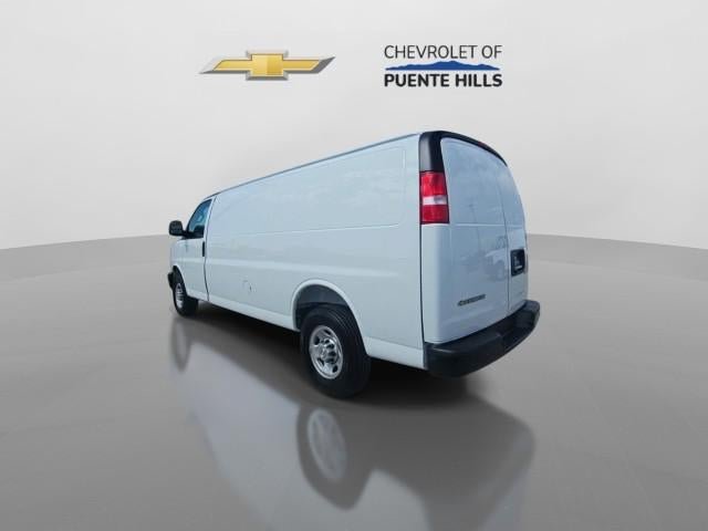 New 2026 Chevrolet Express 2500 Extended w/ Communications Package RWD image 6