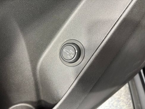 Used 2022 Chevrolet Equinox LT AWD/4WD image 29