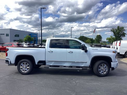 New 2026 Chevrolet Silverado 2500 High Country w/ Technology Package AWD/4WD image 6