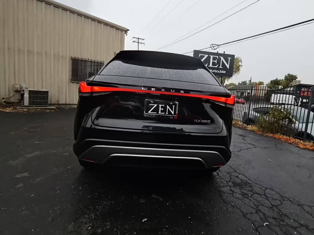 Used 2023 Lexus RX 350 Premium w/ Accessory Package (Z1) FWD image 6