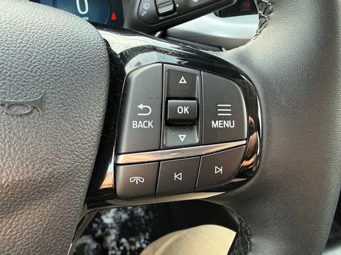 Used 2025 Ford Escape Platinum image 44