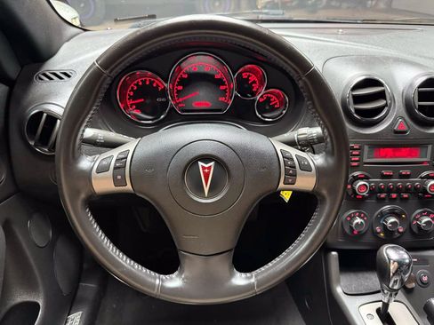 Used 2007 Pontiac G6 GT w/ Premium Package FWD image 16