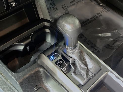 Used 2021 Toyota Tacoma SR5 RWD image 24