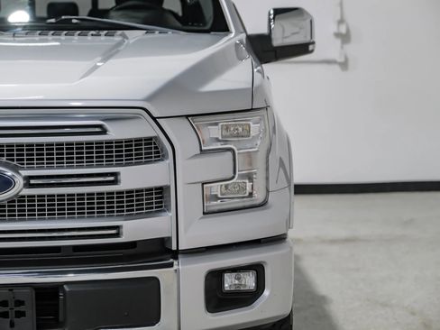 Used 2016 Ford F150 Platinum w/ Equipment Group 701A Luxury image 55
