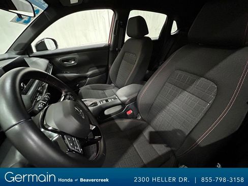 Used 2025 Honda HR-V Sport image 28