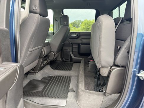 Used 2021 Chevrolet Silverado 2500 LT w/ Convenience Package AWD/4WD image 36