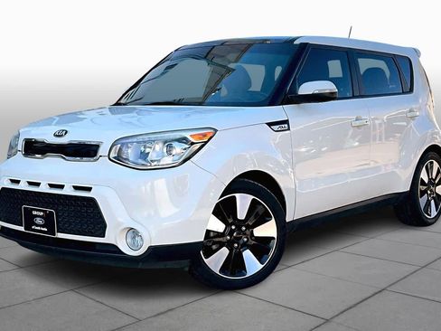 Used 2015 Kia Soul ! w/ Sun & Sound Package image 2