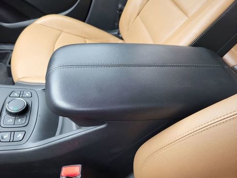 Used 2021 GMC Terrain SLT w/ LPO, Floor Liner Package image 12