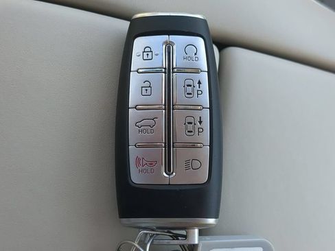 Used 2024 Genesis GV80 3.5T Advanced AWD/4WD image 29