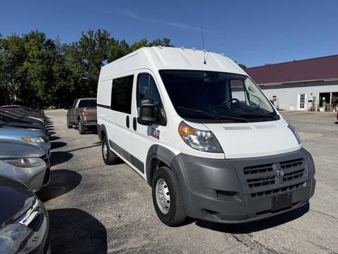 Used 2018 RAM ProMaster 1500 w/ Interior Convenience Group FWD image 5