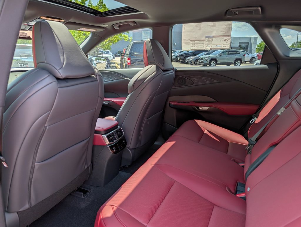 New 2026 Lexus RX 350 F Sport w/ Convenience Package AWD/4WD image 9