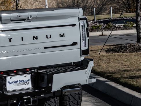 Used 2026 Ford F450 Platinum w/ Platinum Plus Package image 8