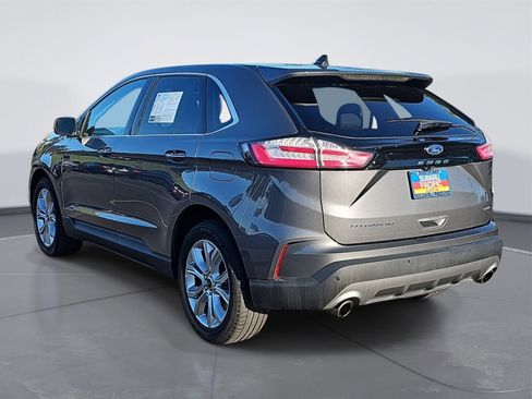 Used 2023 Ford Edge Titanium image 5