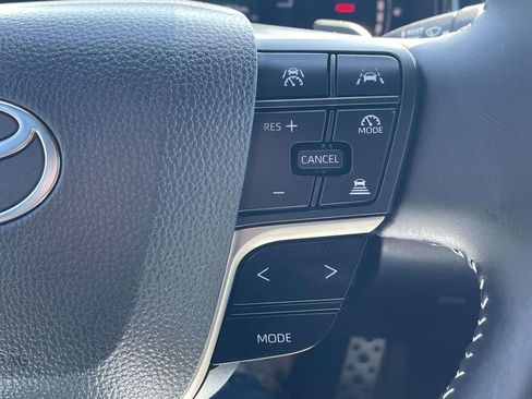 Used 2026 Toyota Camry SE image 21